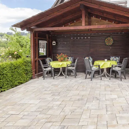 Gemuetliches In Mit Terrasse Apartament